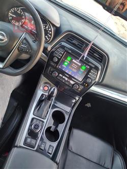 Nissan Maxima